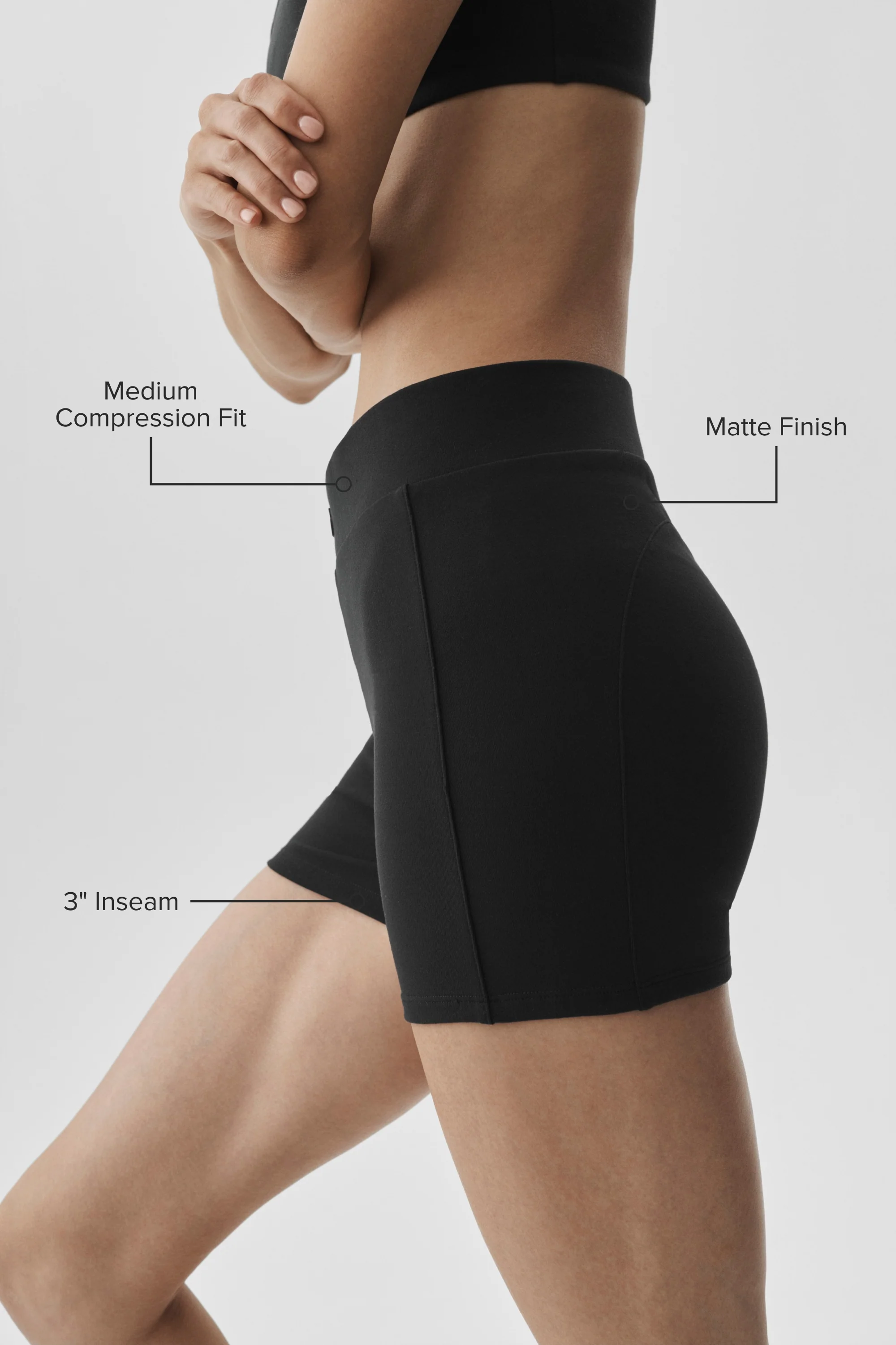 3-Inch Airbrush High-Waist Aura Short in Black