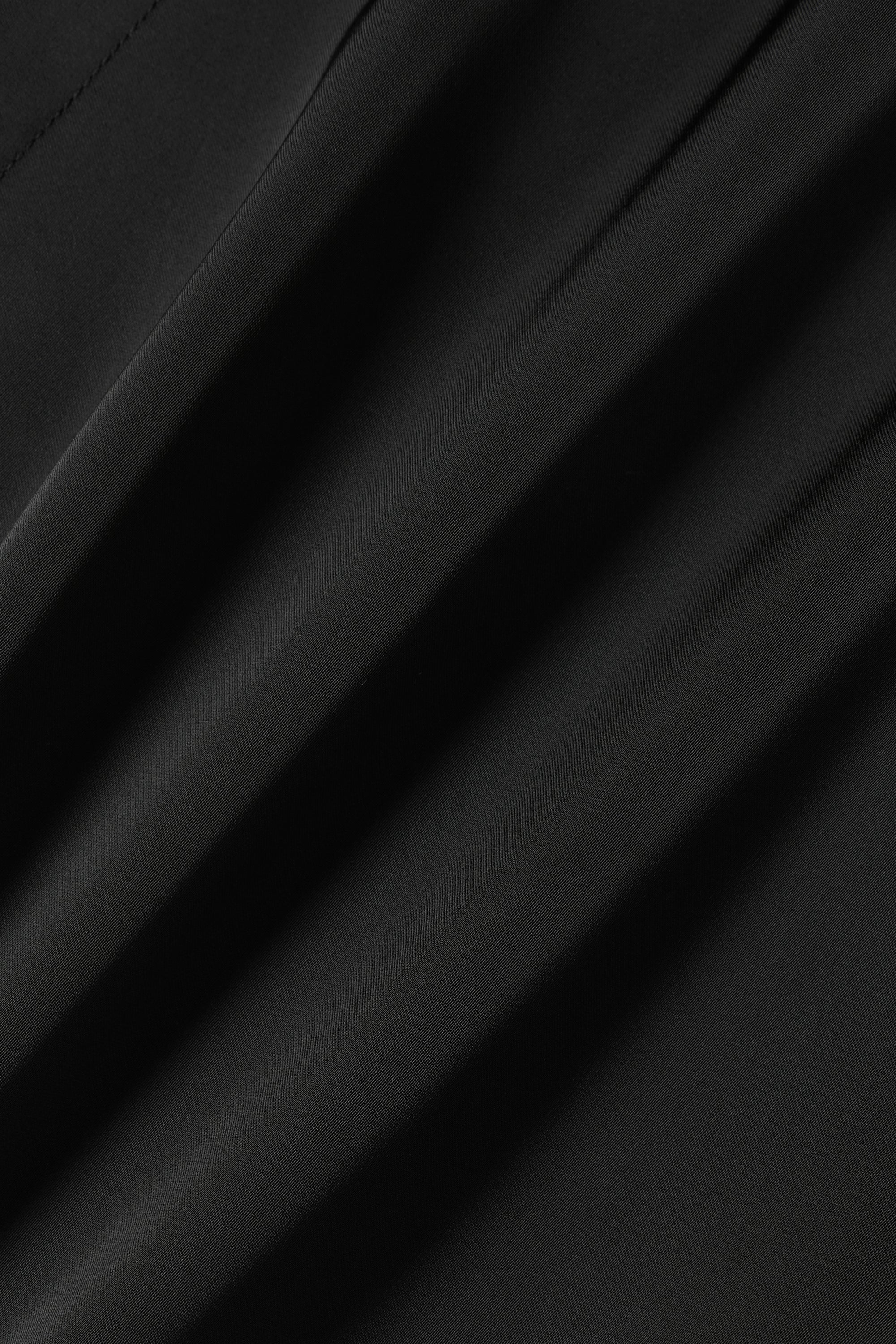 Satin Horizon Straight Leg Cargo Pant in Black