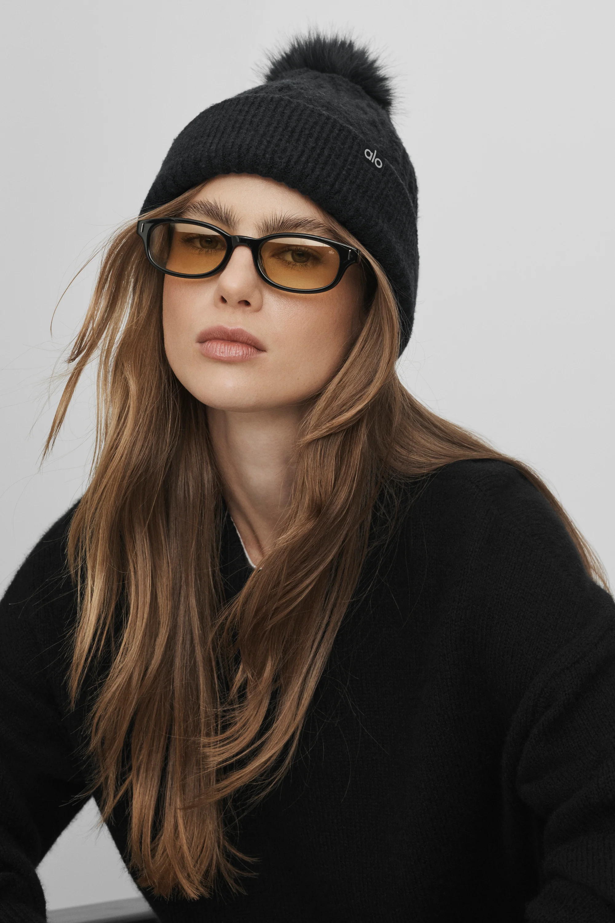 Cable Knit Winter Bliss Beanie in Schwarz