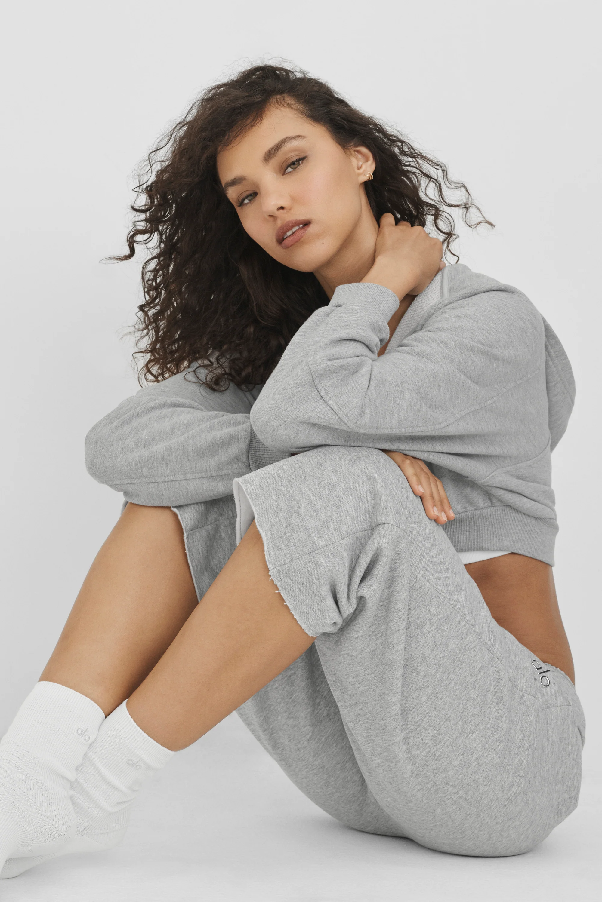 Pantalone corto in felpa Accolade in Athletic Heather Grey