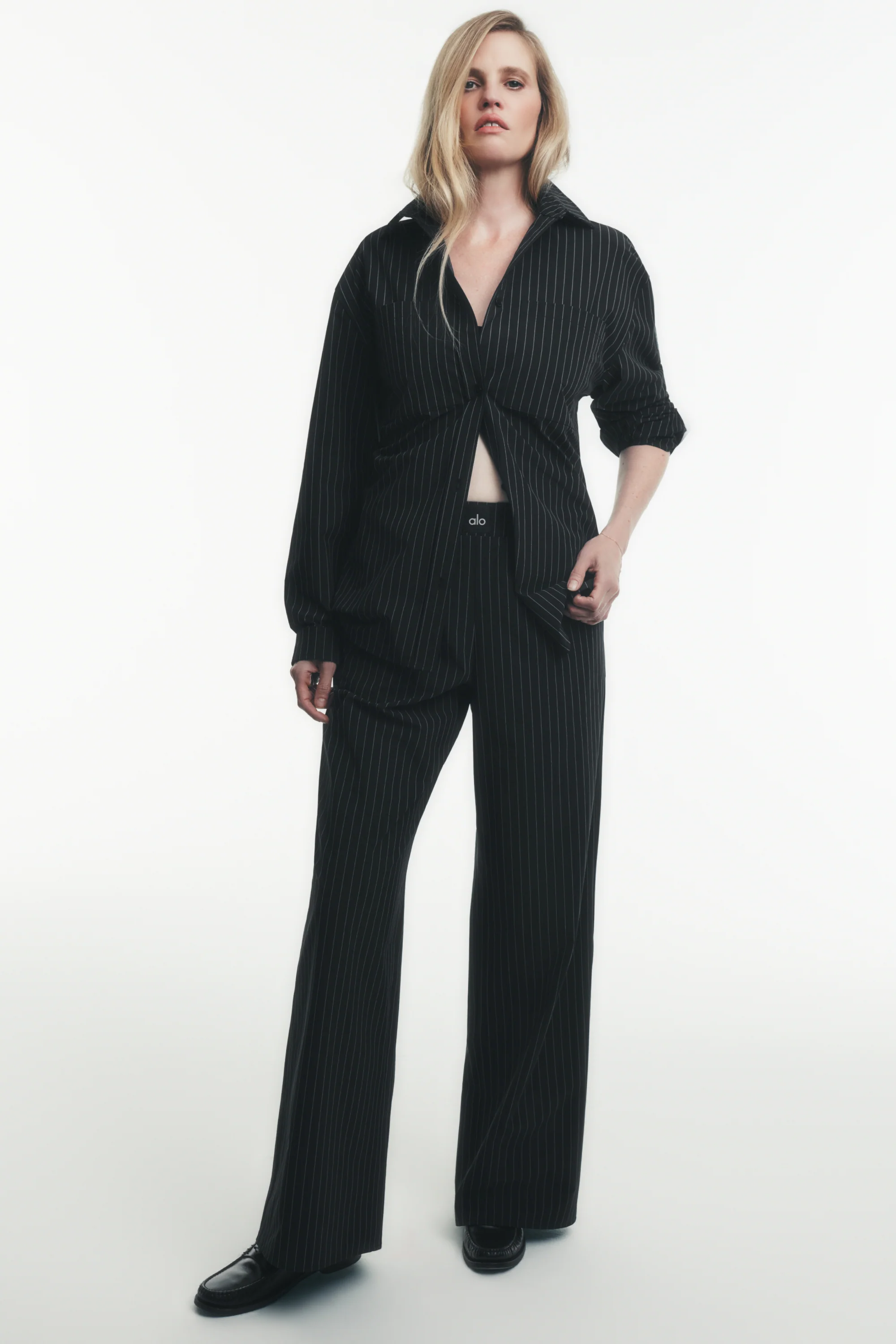 Pinstripe Daylight Boxer Pant Regular Fit in Black Titanium