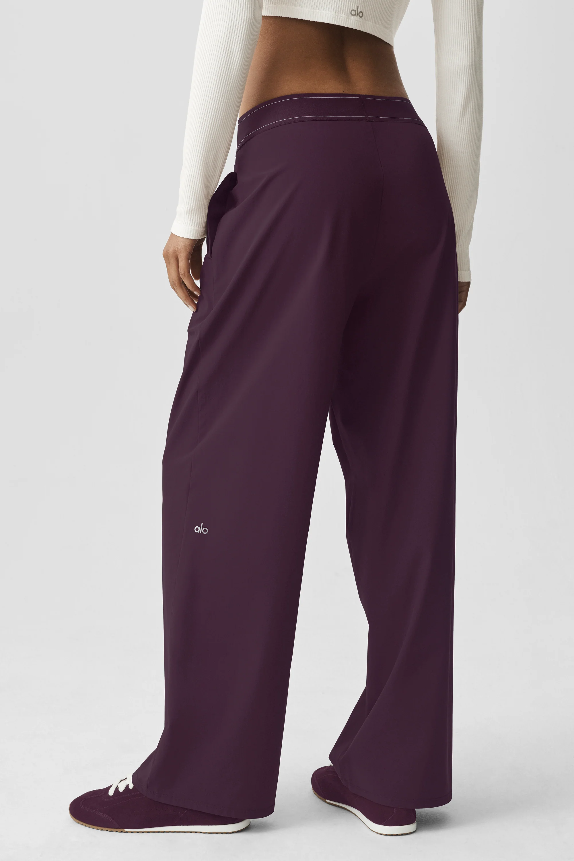 Suit Up Trouser Regular Fit in Rich Bordeaux