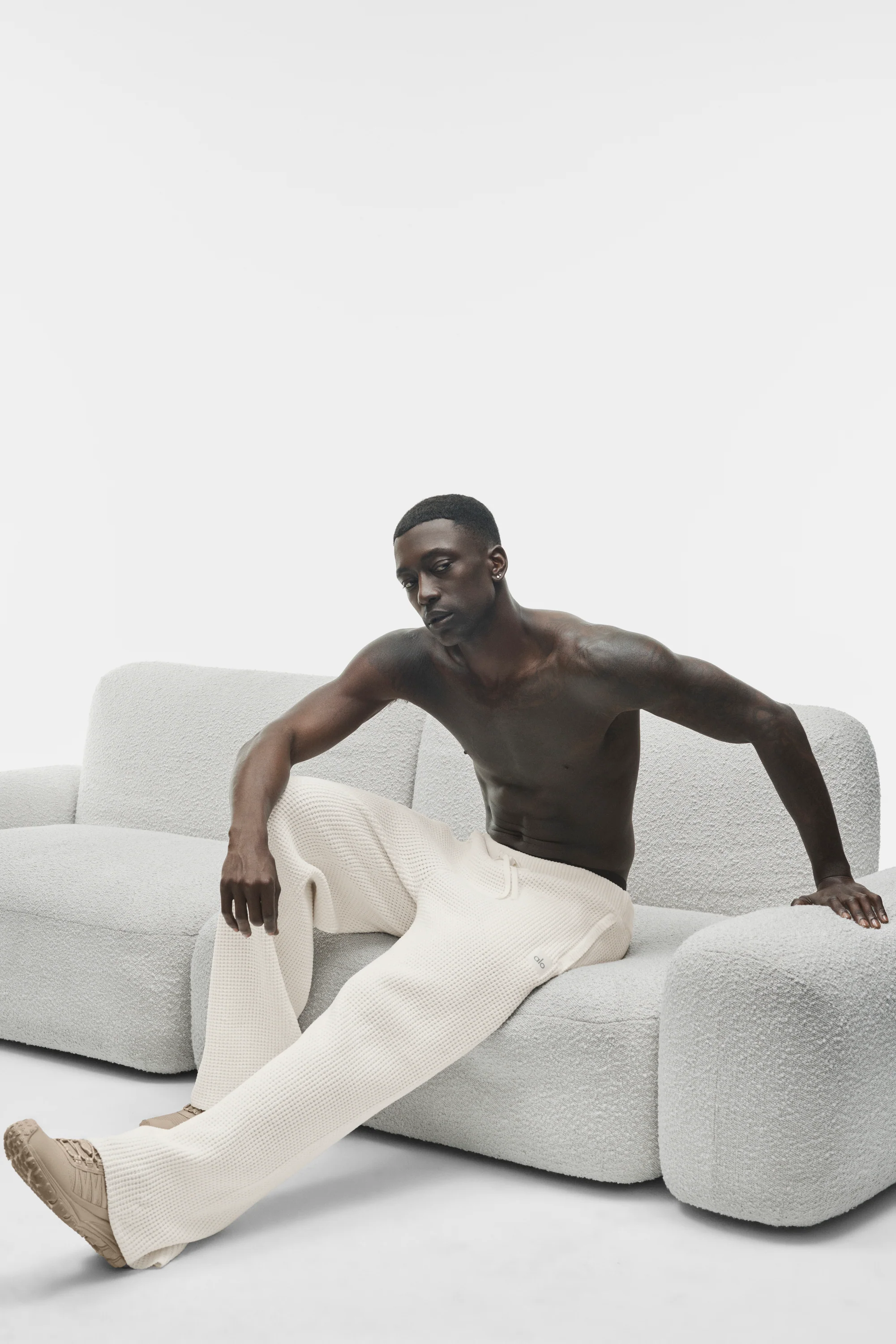 Pantalon droit gaufré chenille édition ivoire