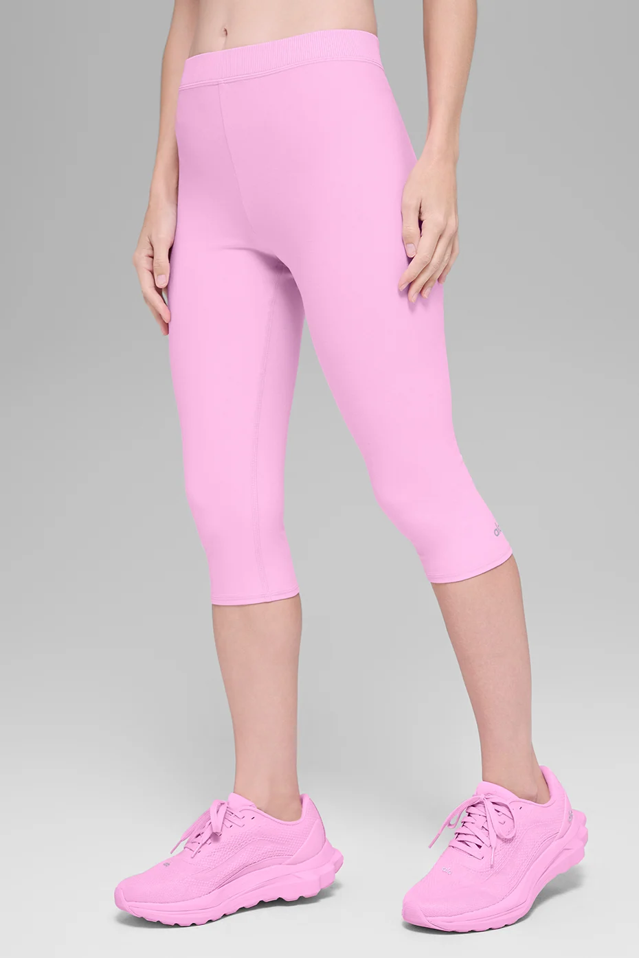 Alosoft High-Waist Iconic 90's Capri in Candy Heart Pink