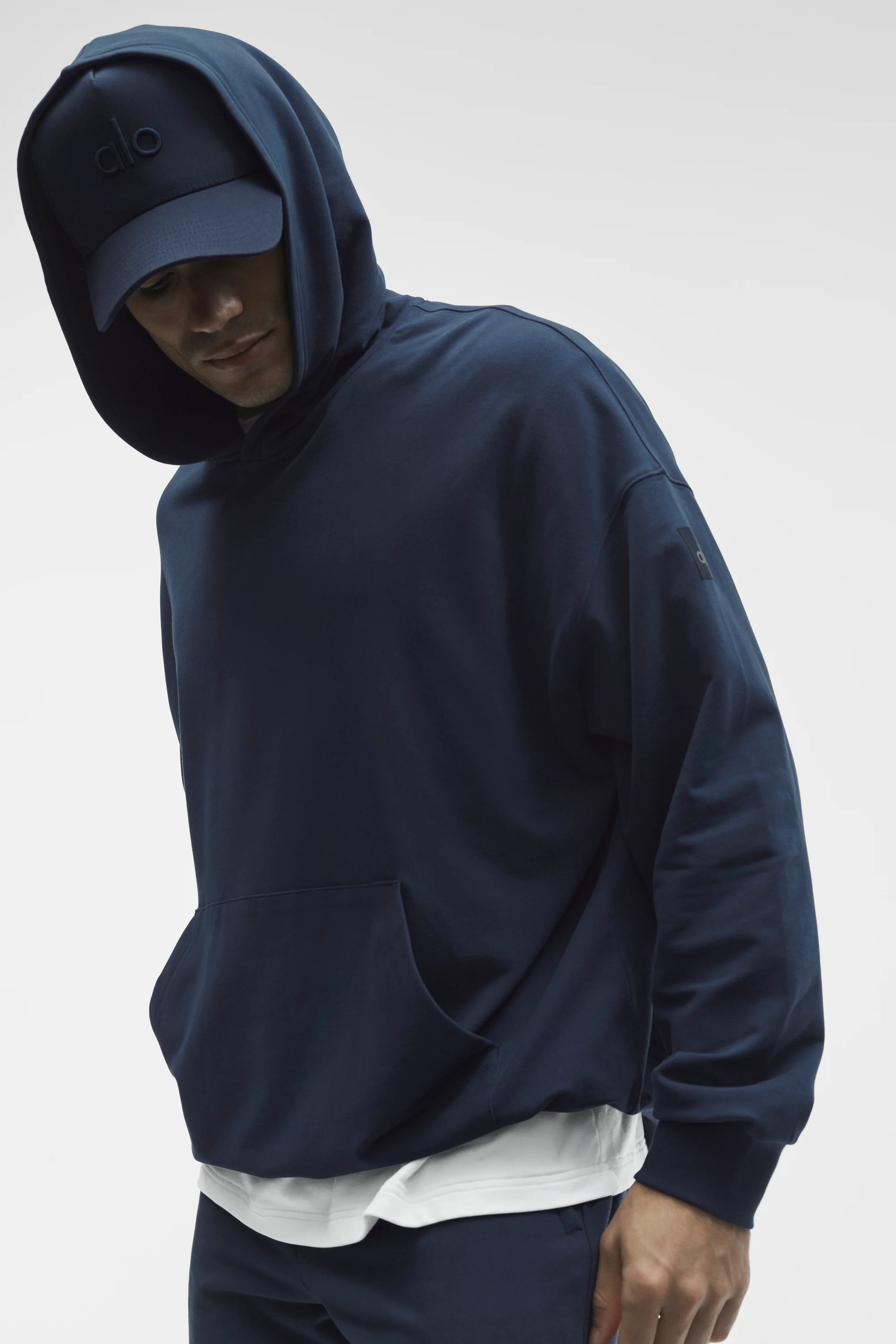 Felpa con cappuccio Double Take in blu navy: pullover da uomo vestibilità classica con tasca a canguro