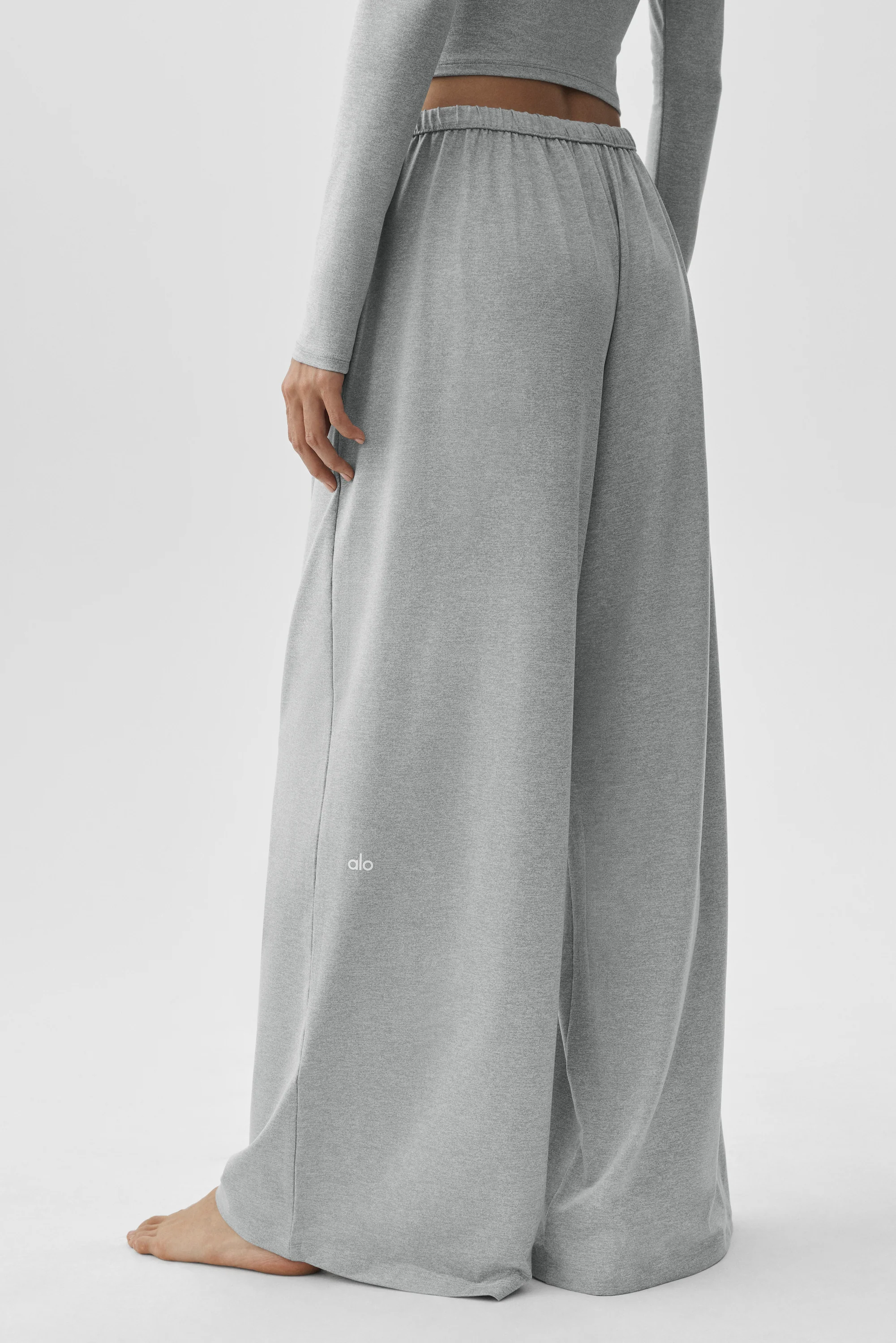 Alosoft Finesse Mid-Rise Wide Leg Sweatpant, Vintage Athletic Heather
