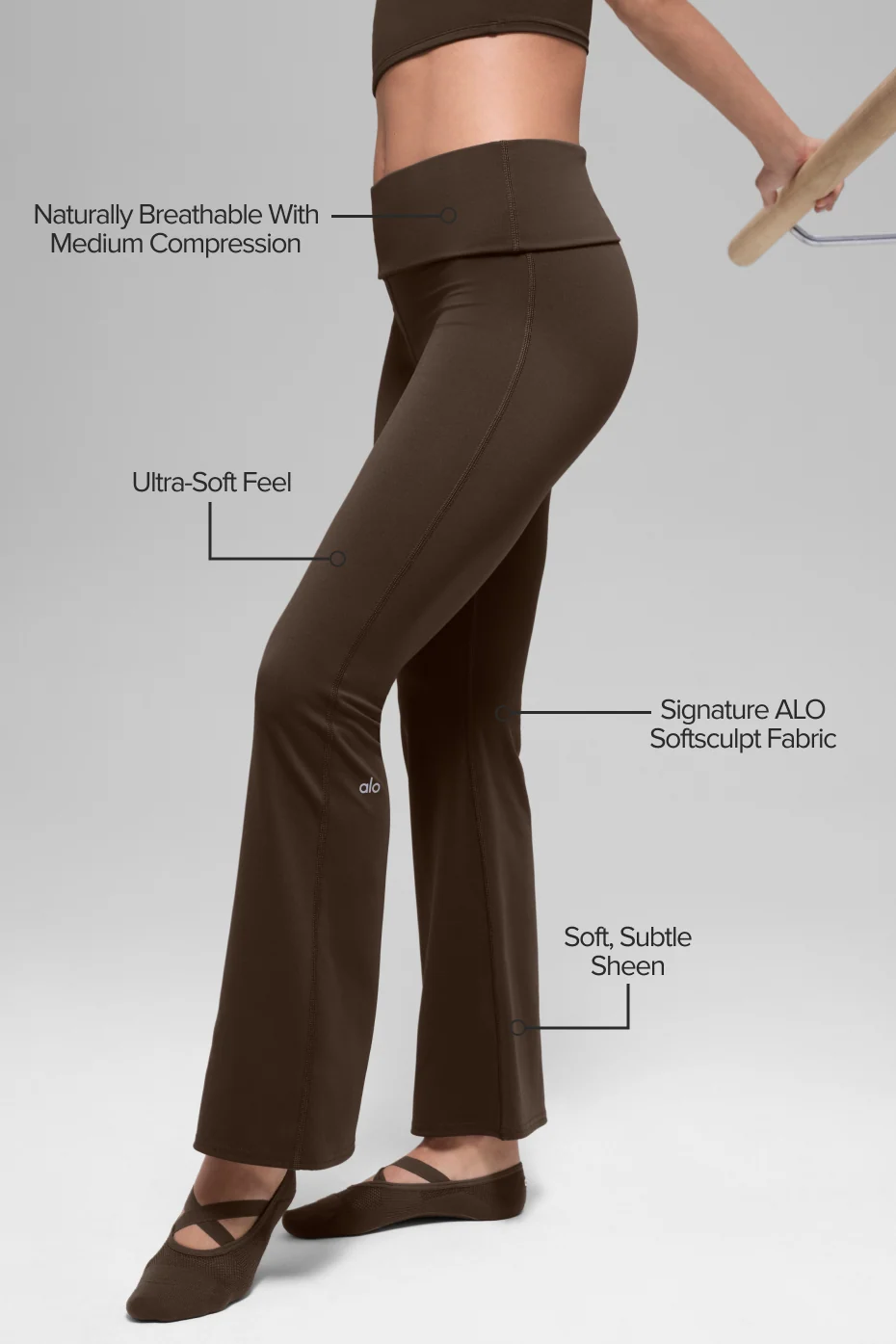 ALO Softsculpt 7/8 Foldover Flare Legging in Espresso