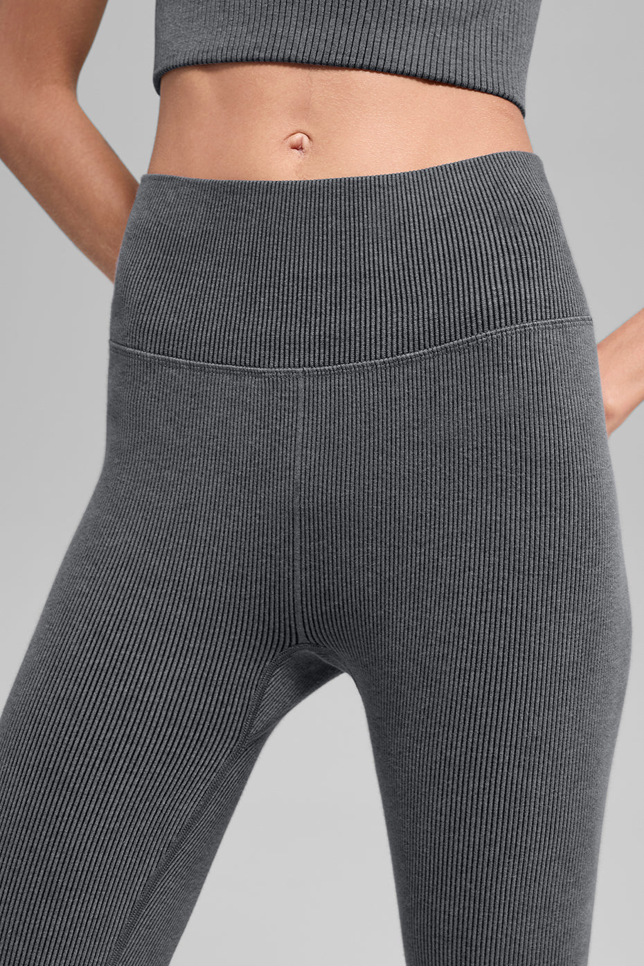 Seamless High-Waist Two Tone Rib Legging in Dark Misty Grey Heather