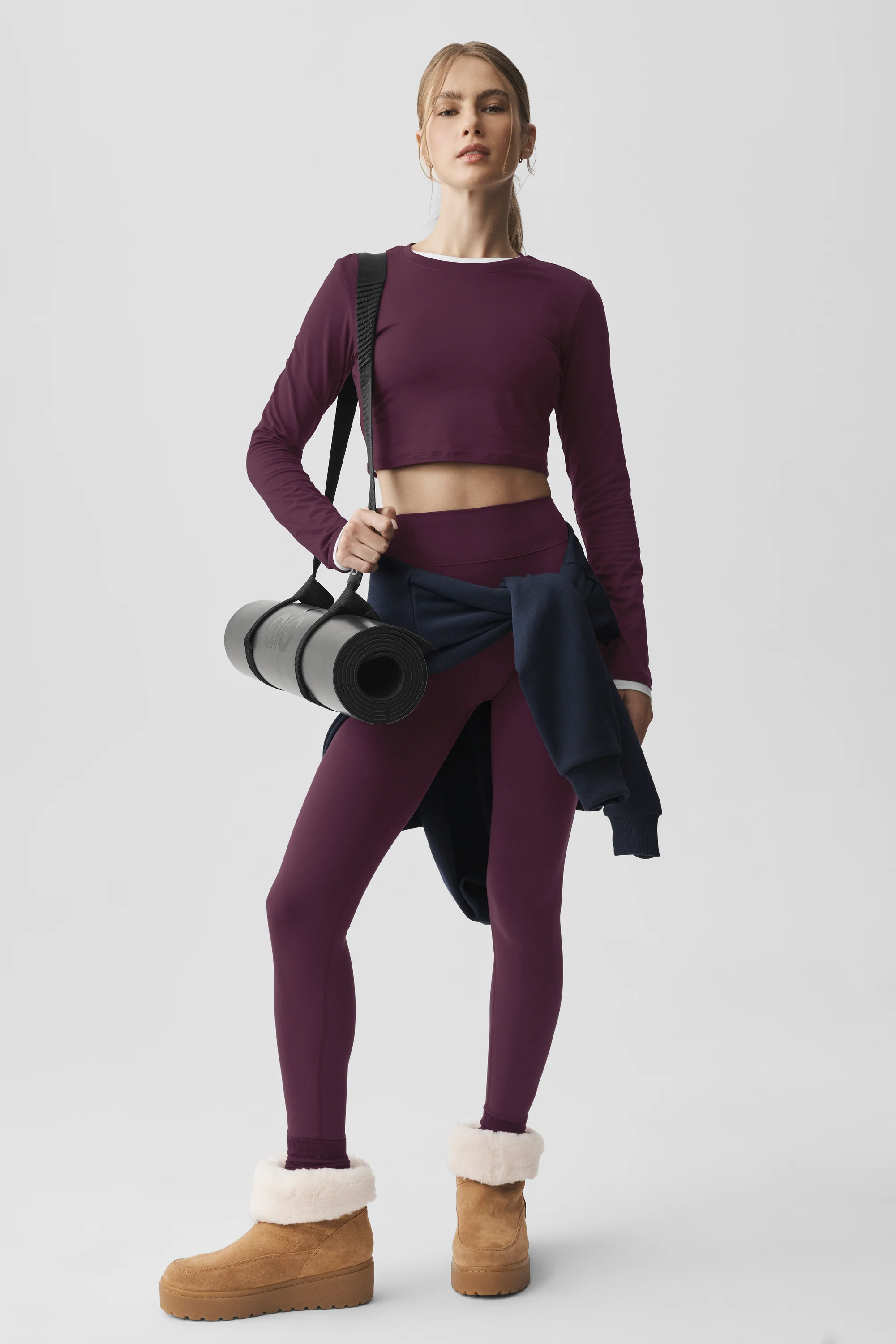 Alosoft Crop Finesse langermet topp i dyp bordeaux
