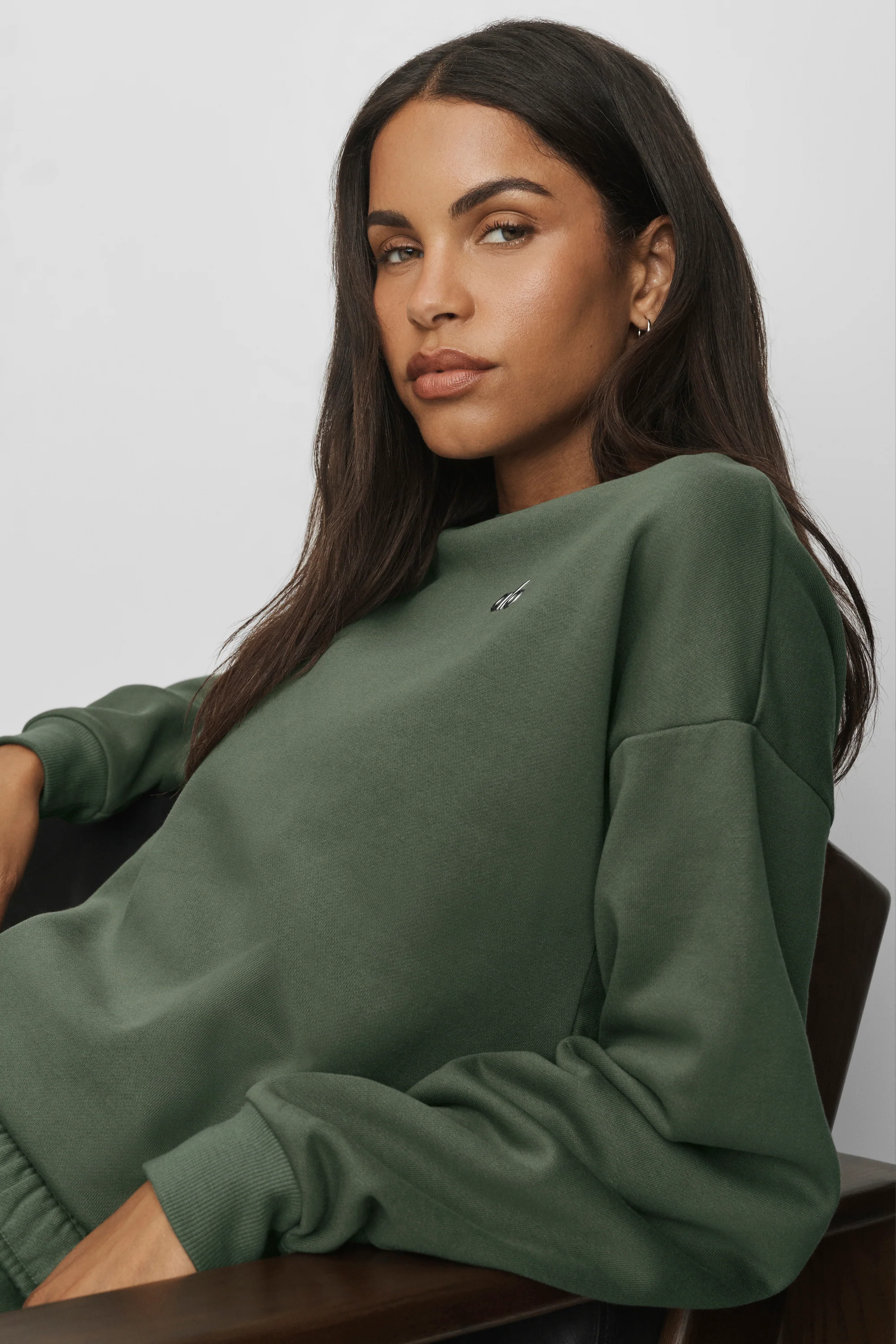 Accolade Crew Neck Pullover in Bamboo Green