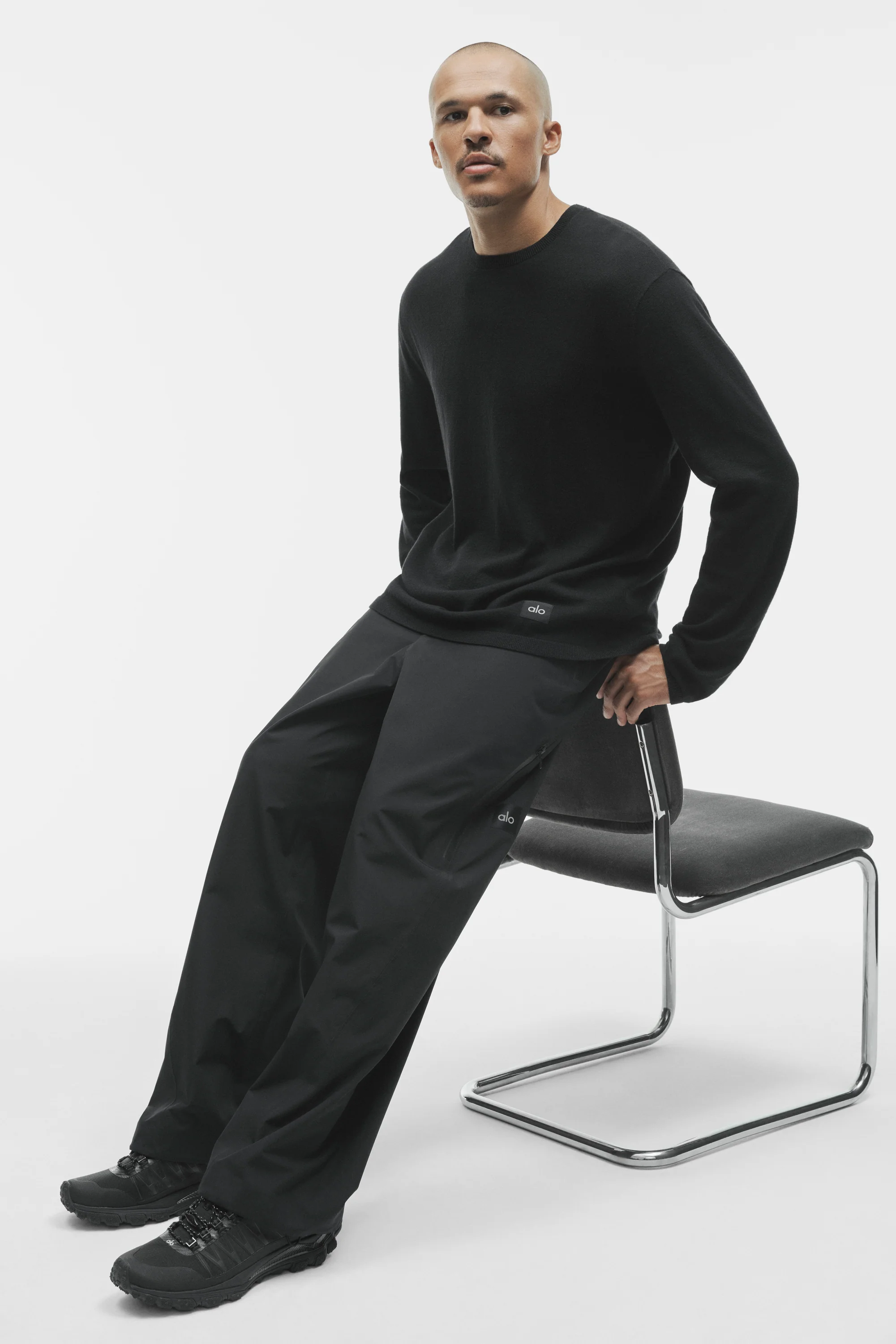 Cashmere Blend Ever Soft -pitkähihainen crewneck, musta