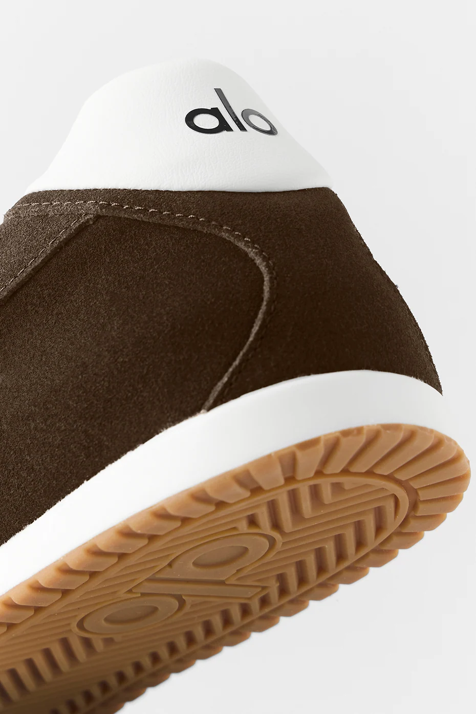 ALO Sunset Sneaker in Espresso with Recovery Foam Insole