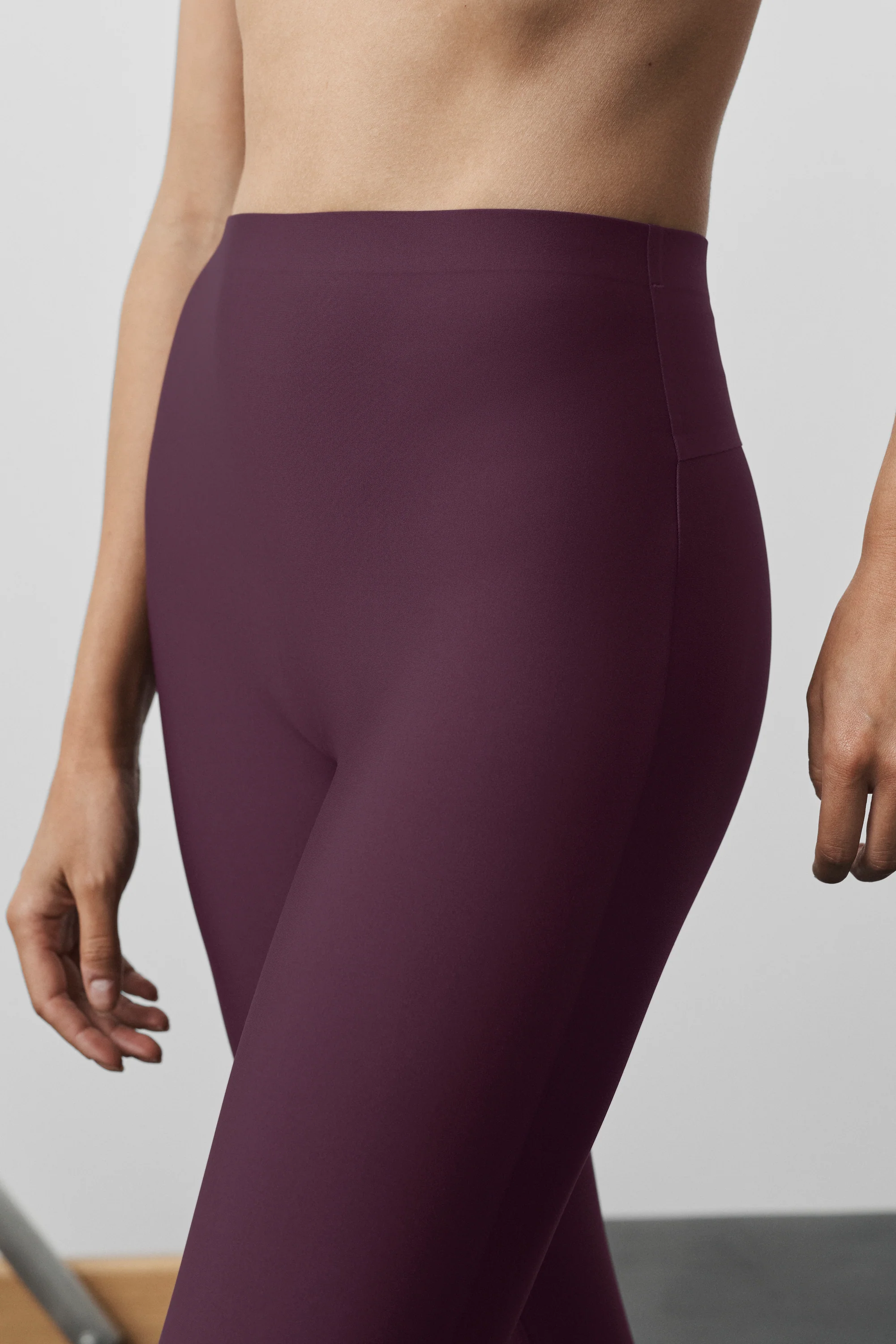 Airlift High-Waist 7/8 Techlux Legging in Rich Bordeaux