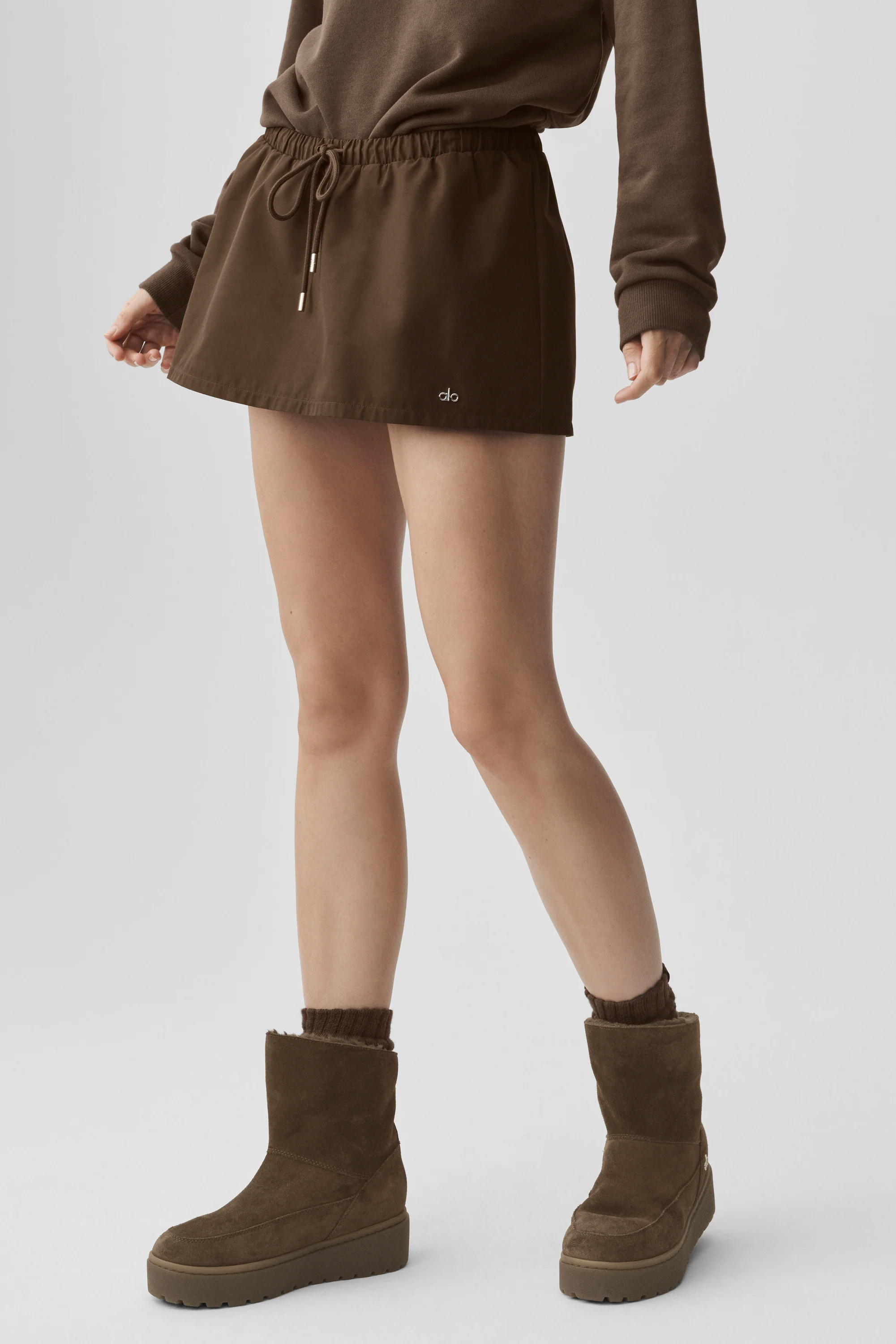 Low-Rise Best Bet Skirt in Espresso