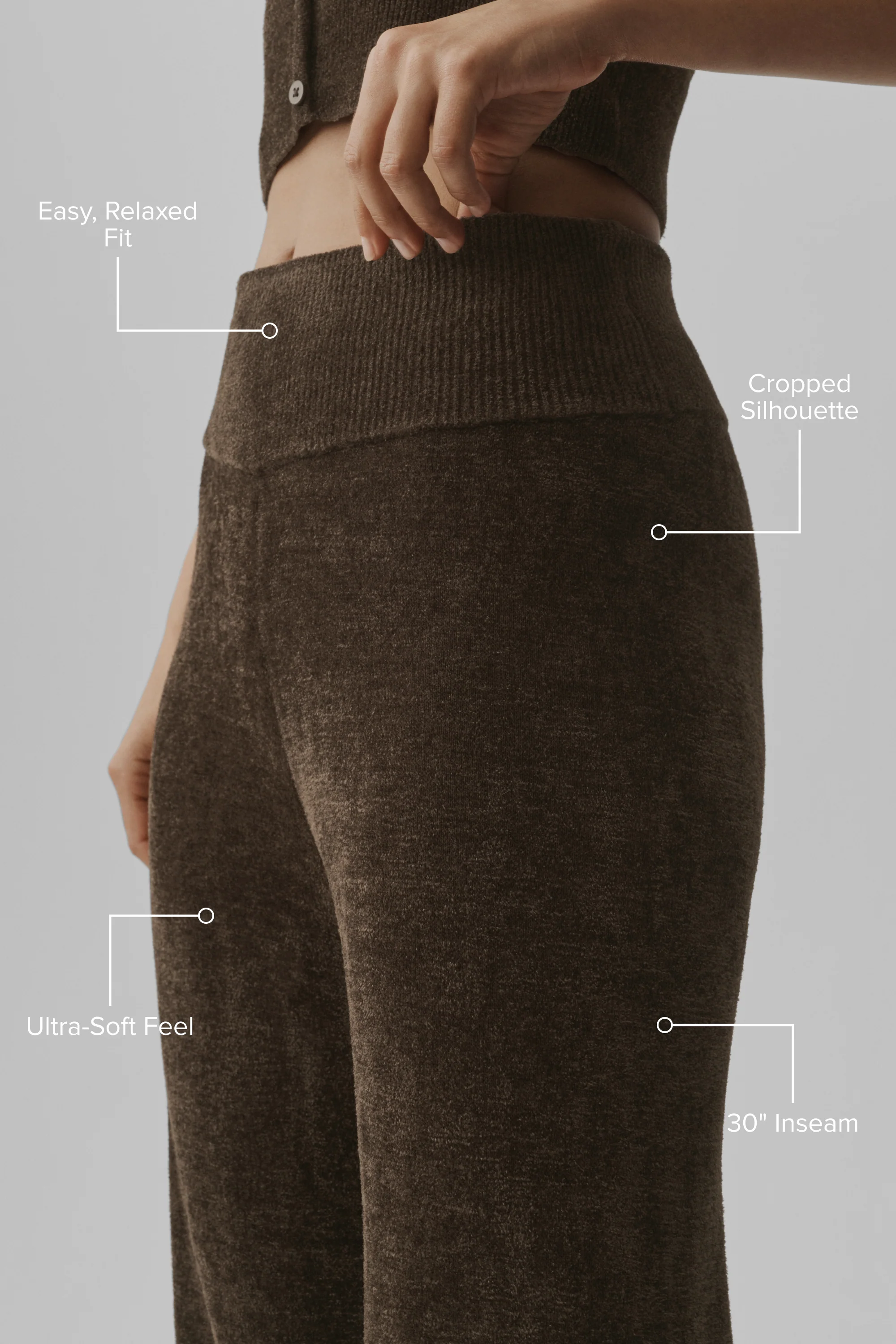 Micro Chenille High-Waist Straight Leg Pant in Espresso