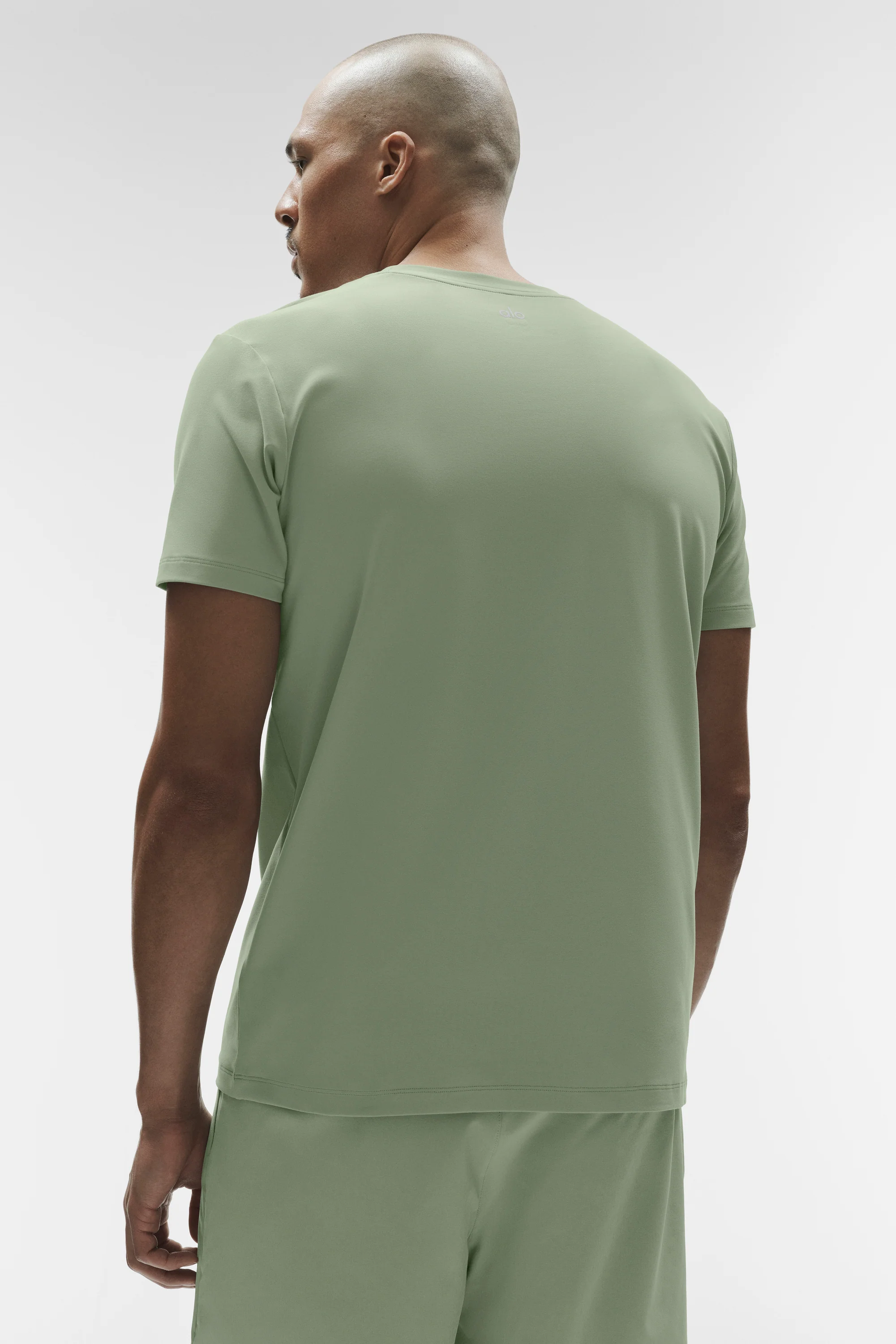 Conquer Reform Crewneck Kortærmet - Dune Grass