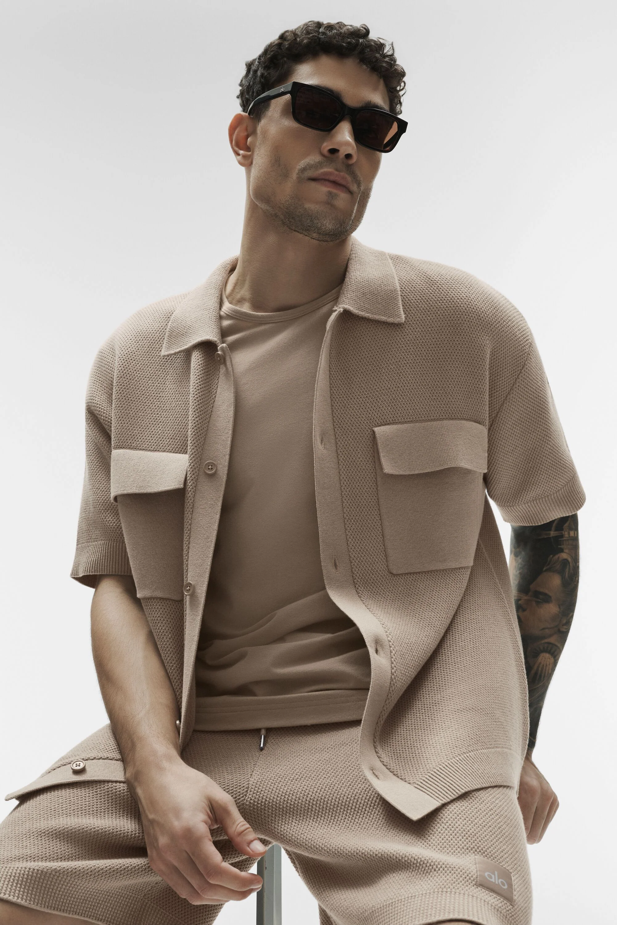 Chemise boutonnée à manches courtes en maille pull Sports Club coloris Gravel