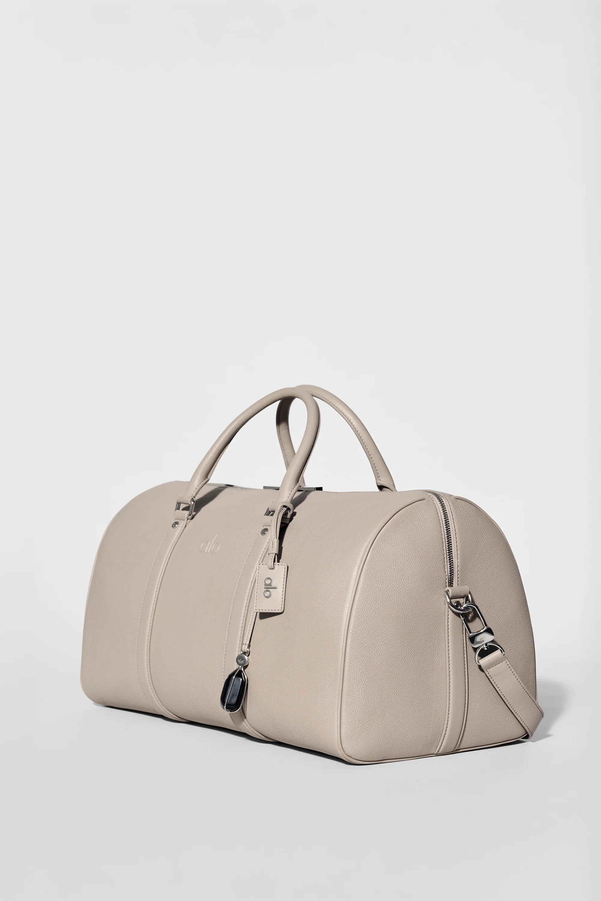 Bolsa de viaje Voyage de ALO en piel Gravel para gimnasio y escapadas