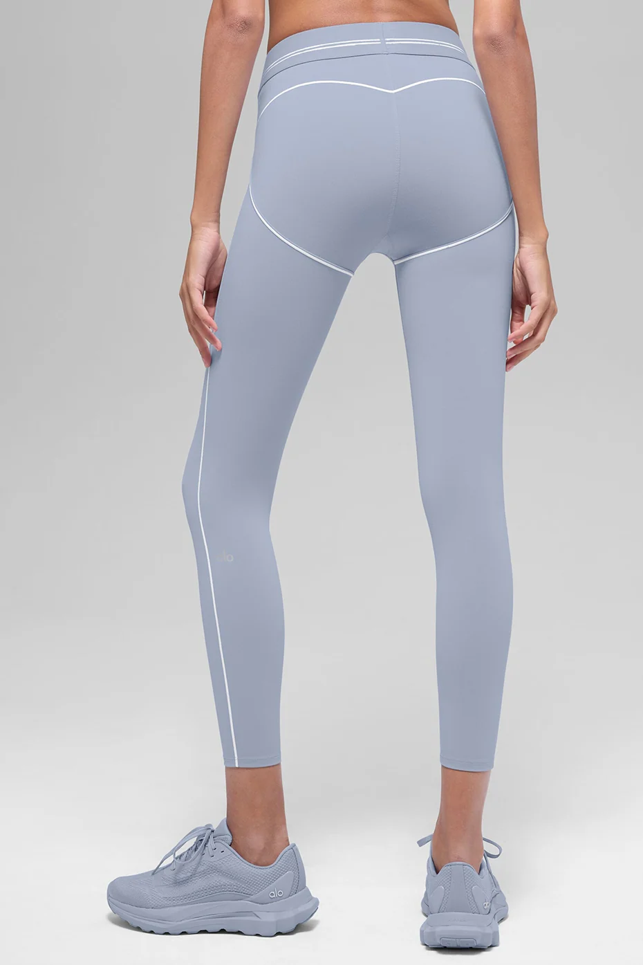 Airbrush High-Waist Heart Throb Legging in Winter Frost White