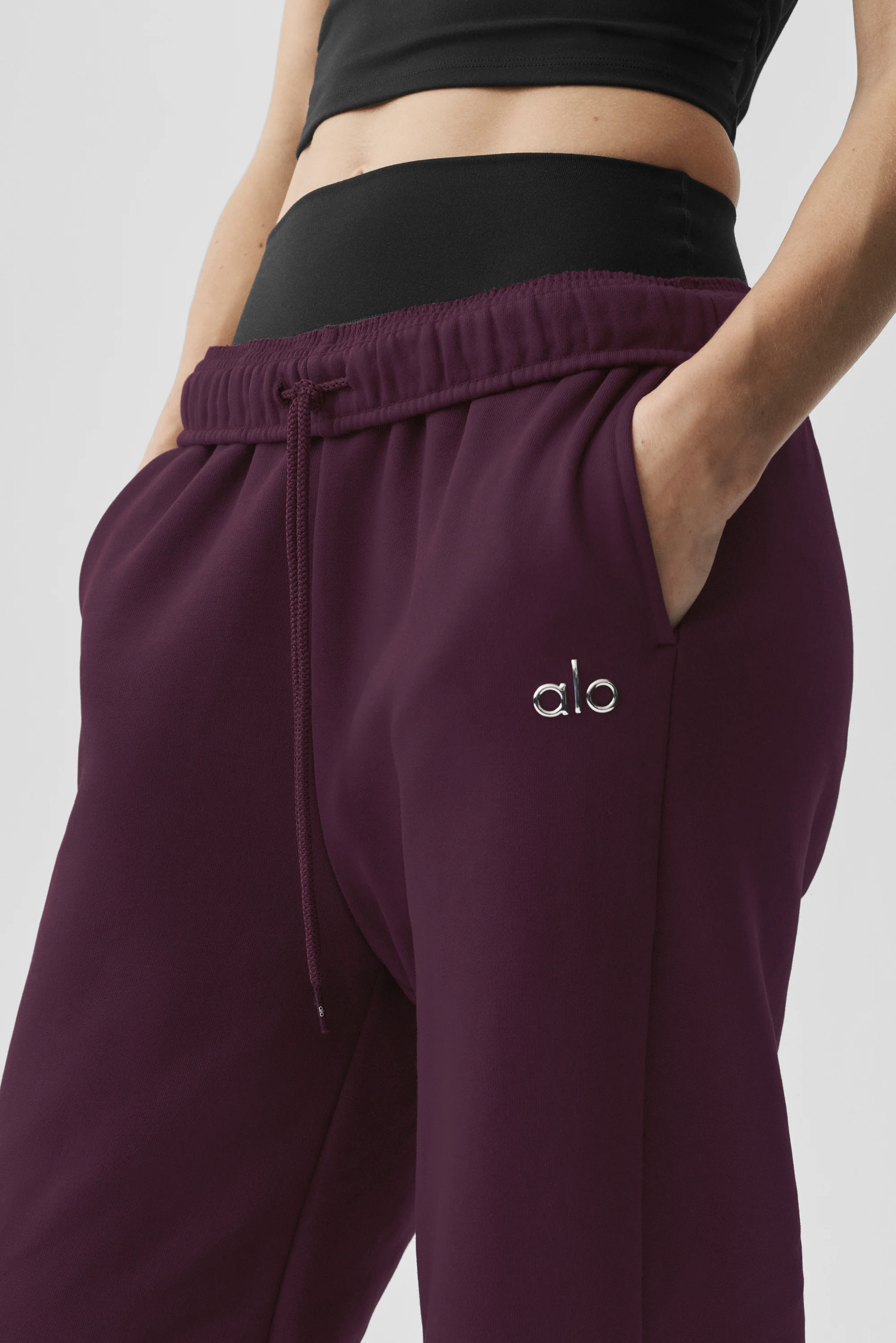 Accolade Sweatpant Rich Bordeaux Lounge to Street