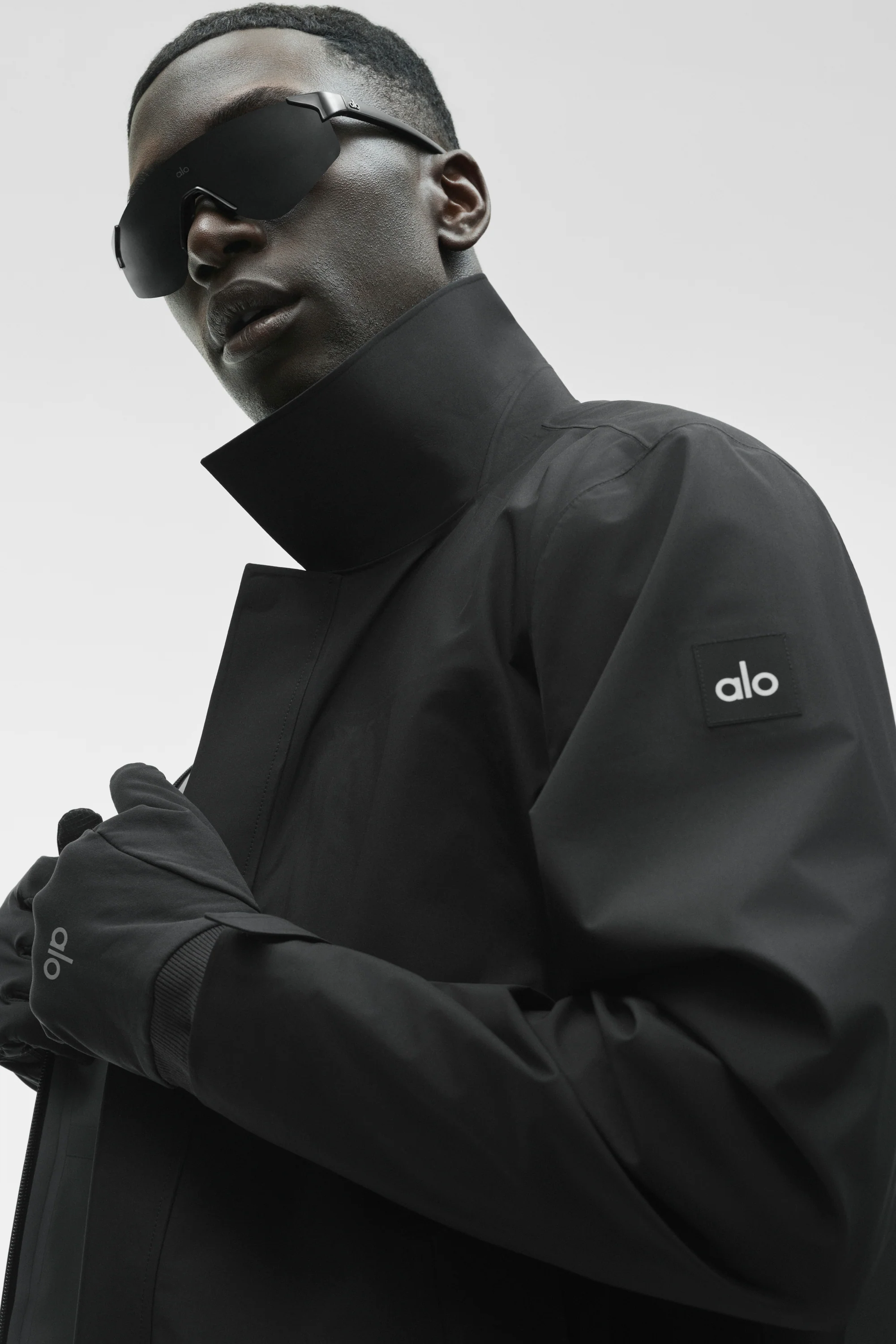 Alpha Shell Overshirt i svart med vattentäta dragkedjor