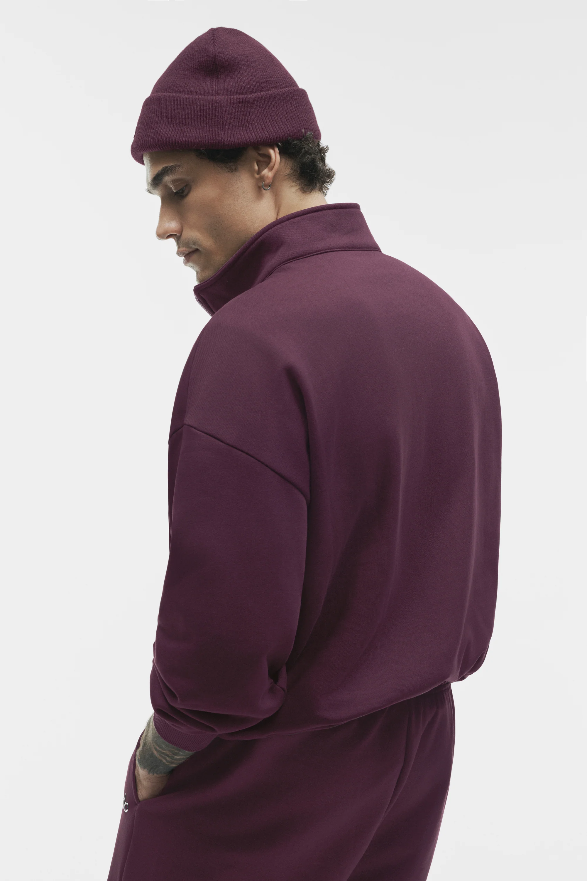 Accolade 1/4 Zip Pullover in Rich Bordeaux for Men