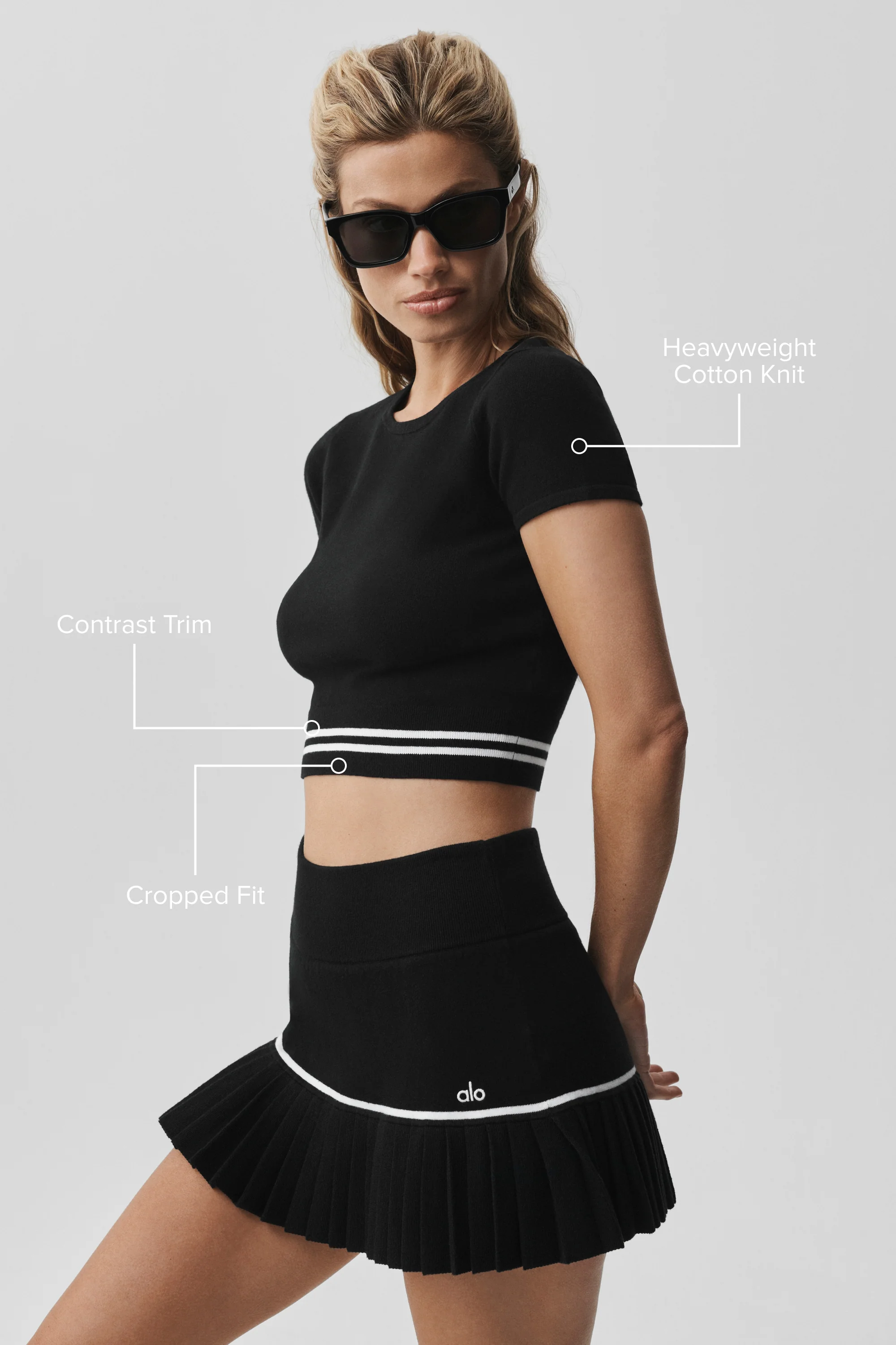Scholar Knit My Serve Short Sleeve Top in Black and White