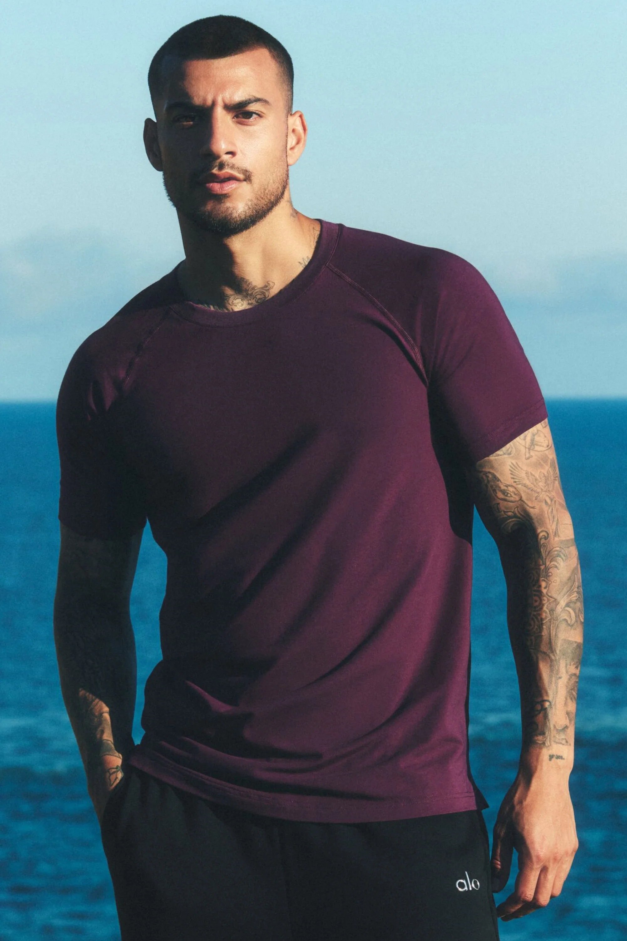 ALO Vapor Crewneck Short Sleeve in Rich Bordeaux