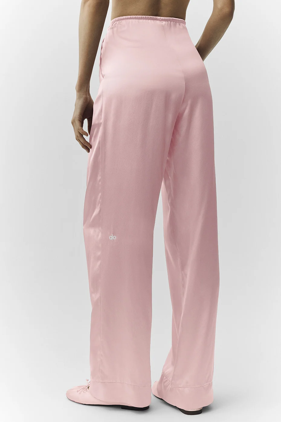 Pantalone Luminous (regular) in seta rosa champagne, cavallo da 30 Inch