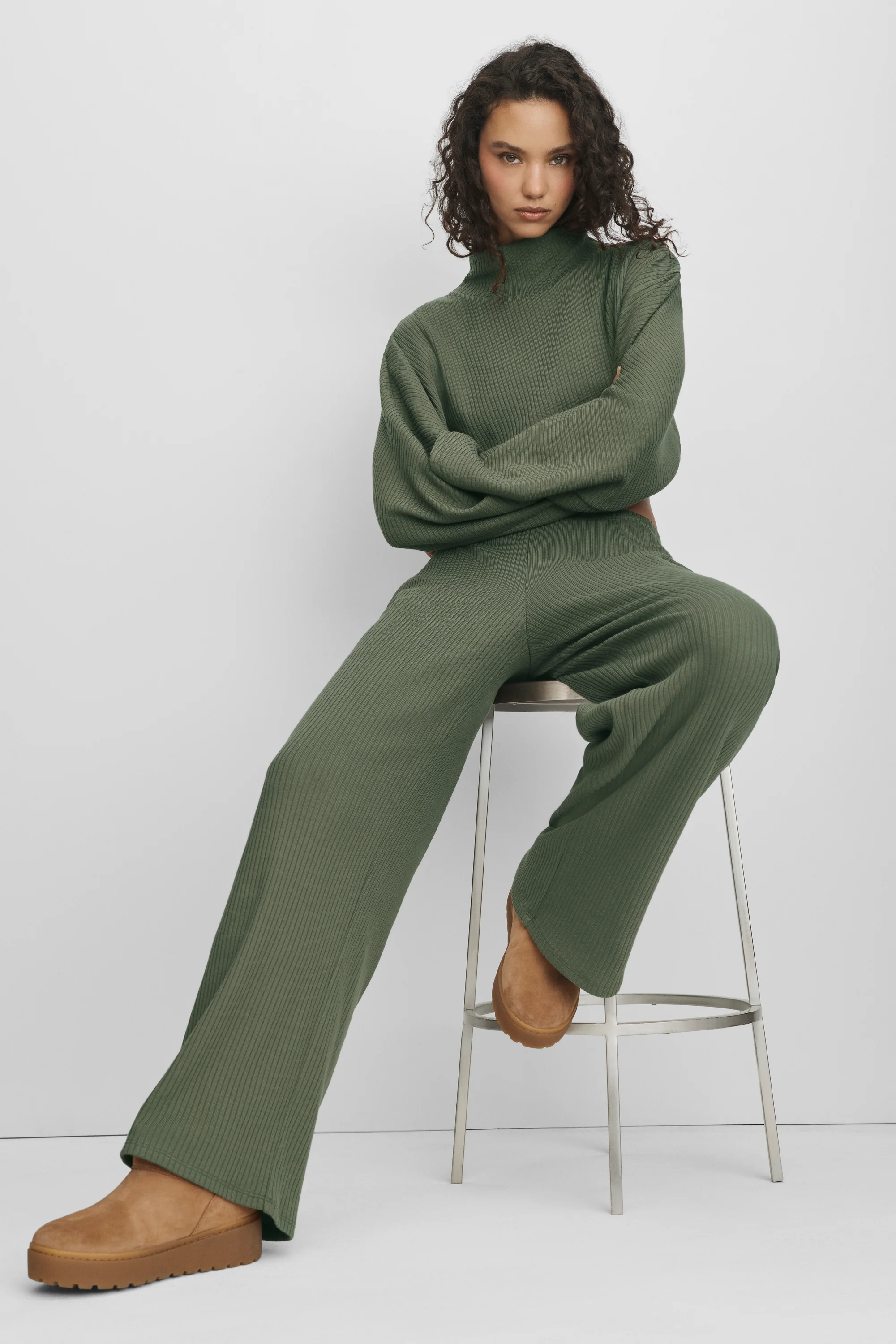 Ribbed Mid-Rise Reset Pant in Bamboo Green, Straight Leg